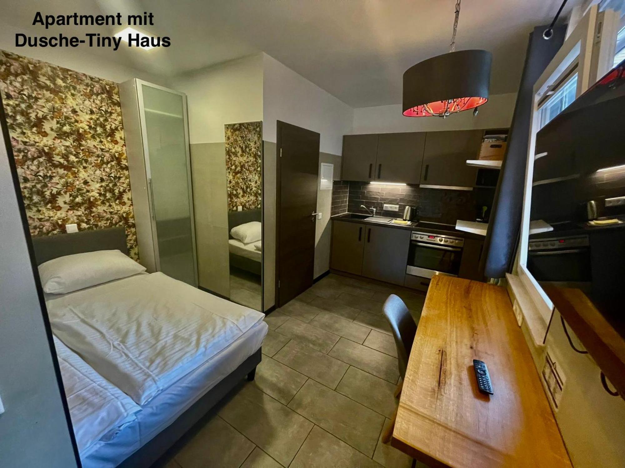 Zentrales Kobytinyhaus City Apartment Herford,Wlan,Parkplatz Buitenkant foto